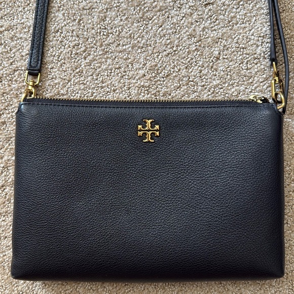 Tory Burch Mercer Pebbled Zip Crossbody Bag - Picture 6 of 8